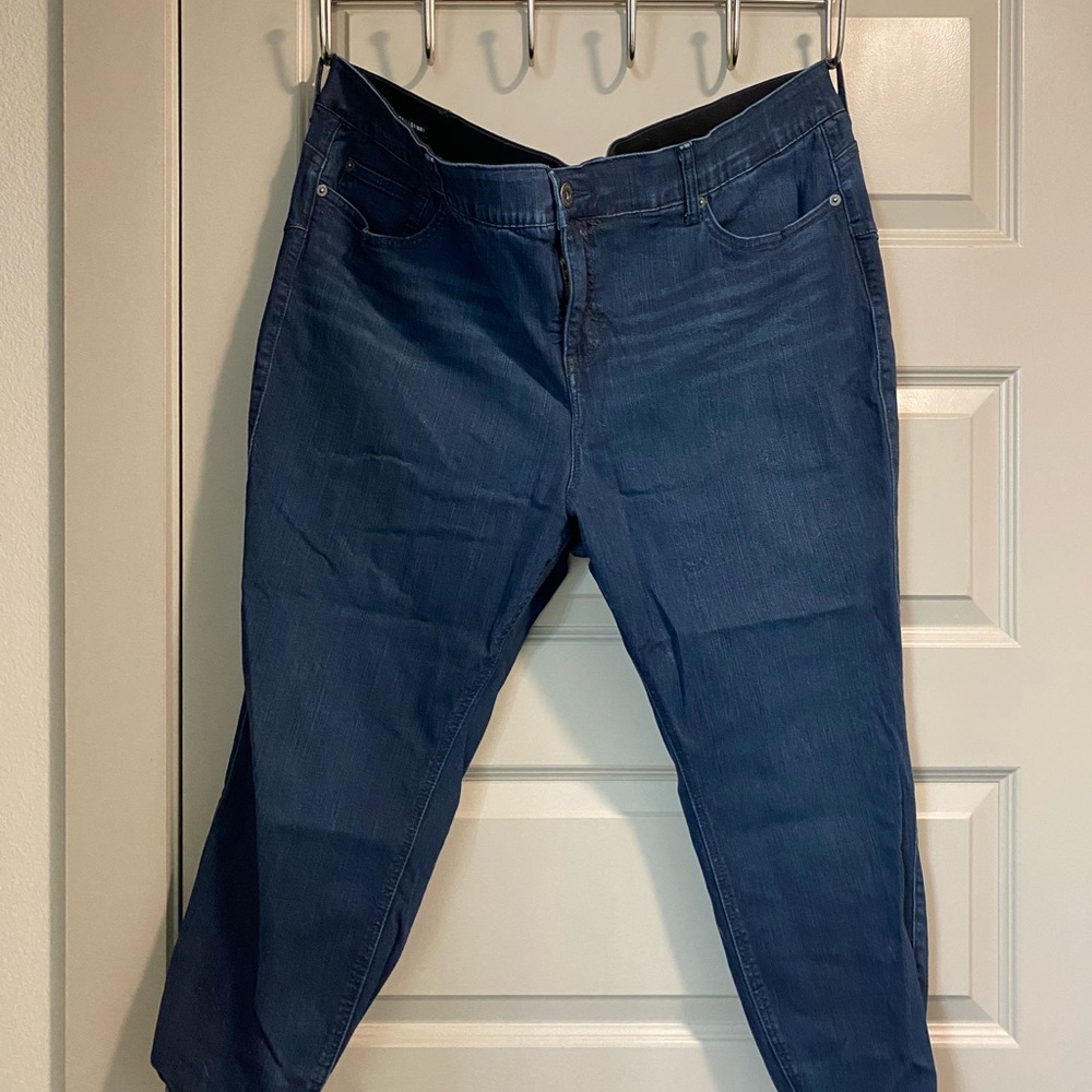 Torrid Bombshell Skinny Premium Jeans 24 XS (extra short)